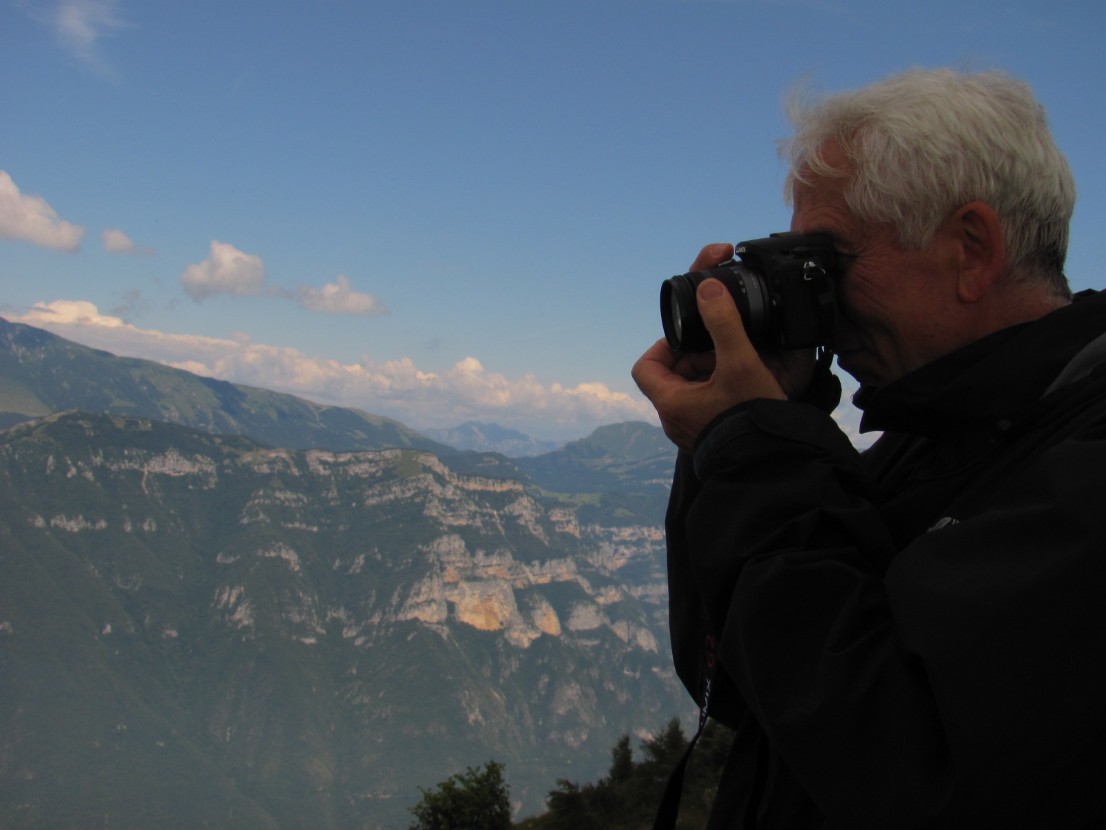 un panorama incredibilr da Cima Corno D'Aquilio un panorama incredibilr da Cima Corno D'Aquilio