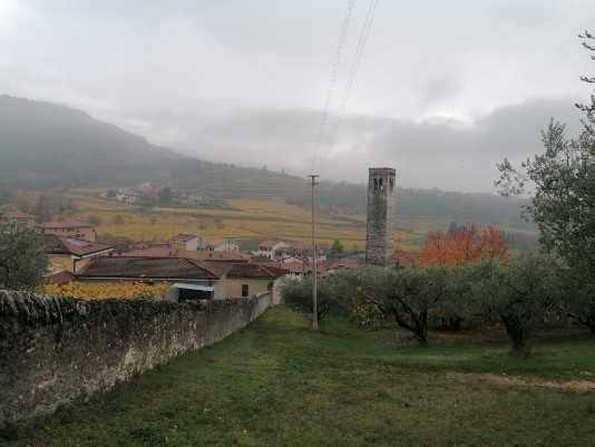 il campanile della chiesa di San Peretto da Via Crosetto il campanile della chiesa di San Peretto da Via Crosetto