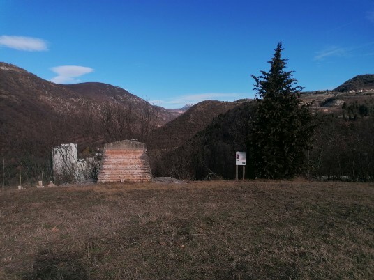 entrata nel Parco Valpolicella entrata nel Parco Valpolicella
