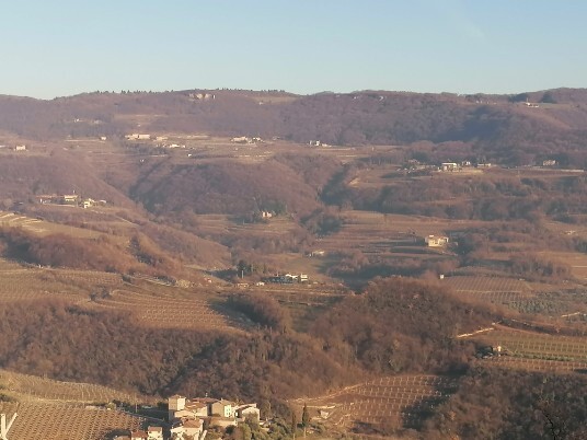 Panorami Valle di Negrar e Monte Comun Panorami Valle di Negrar Monte Comun