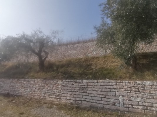 muretti a secco terrazzamenti Monte Solane muretti a secco terrazzamenti Monte Solane