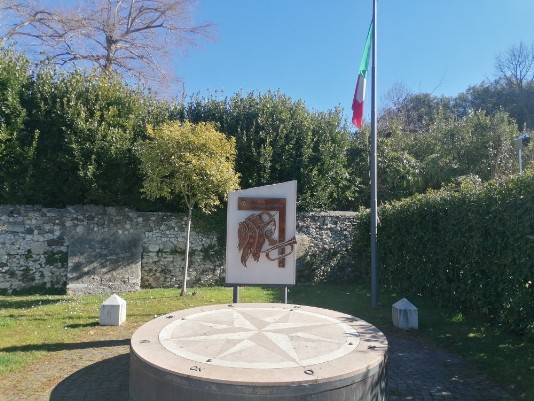 Monumento ai Bersaglieri Bardolino Monumento ai Bersaglieri Bardolino