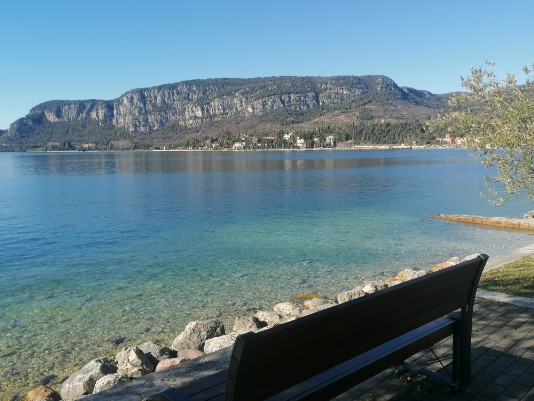 Lungolago Bardolino - Garda Lungolago Bardolino - Garda